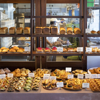 GARDEN HOUSE CRAFTS_1