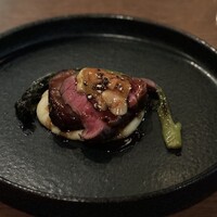 coci - 経産牛フィレ肉とフォアグラのロッシーニ ソースマデラ