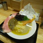 Oysstey - プレミアム牡蠣塩らぁ麺