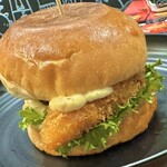 ブラックプール ハンバーガー カフェ - フィッシュバーガーはタルタルソースが合う！