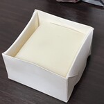 御菓子処 桔梗屋織居 - みるくはちみつとうふ（小2個）　¥648