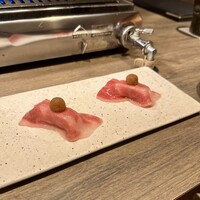 うしごろ 貫 五反田店 - 炙り握り