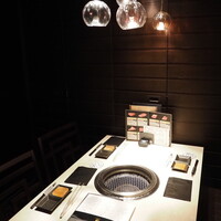 牛の達人　Private 西新宿店 - 全席個室です