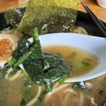 巓 - ほうれん草。サイズ的に冷凍かなぁ。