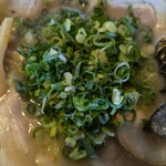 大砲ラーメン  - 青ネギがたまらない〜
