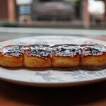 焼きまんじゅう島村 - ◉焼きまんじゅう 一串　400円