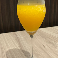 銀座 和牛鉄板焼 USHIGAMI - シャンパーニュ（マンゴー）