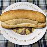 ブーランジェリー スドウ - ピーナッツコッペ