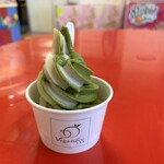 ディッピンドッツ アイスクリーム - 料理写真:ミックス（バニラ×抹茶）500円