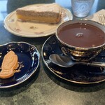 LE CAFE DE L'Officine Universelle Buly - クッキーが付いてきた