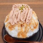 ペンギン屋 - 【2024.09】栗のかき氷(税込1,200円)