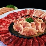 焼肉 炭屋 - メガバラエティーセット（約3人前～4人前）
