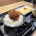 淡路島肉丼製作所 牛と米 - 