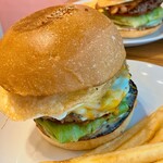 BURGER&MILKSHAKE CRANE - 