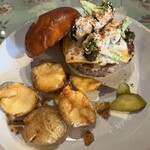 OVERWHELM HAMBURGER & BAR STAND - 