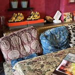 OVERWHELM HAMBURGER & BAR STAND - 