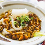 ヨコクラうどん - なめこおろしぶっかけ