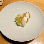 Restaurant Sola - シャインマスカット：ハチミツのムース
