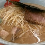 ラーメン山岡家 - チャーシュー麺