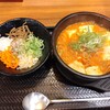 カルビ丼とスン豆腐専門店 韓丼 - お得セット！豚キムチスンドゥブとビビンバ(小)  990円