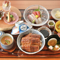 炭焼うな富士 白壁別邸 - 