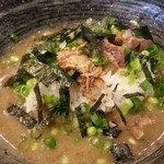 らーめん 小僧 - 替え飯♪ (投入直後)