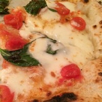 ナプレ 横浜高島屋店 - 今日もピザがジューシーで美味しかった〜(^○^)