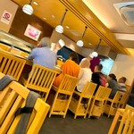 すし亭 - 店内