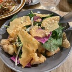 居酒屋 ホドケバ - 餃子サラダ