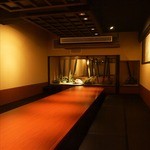 個室居酒屋 番屋 - 18名様までの掘りごたつタイプの個室。