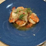 ビストロ スミモト KOBE - 殻までいただきます、ガーリックシュリンプ