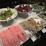 ロウリーズ・ザ・プライムリブ - 