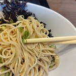 Fishmen - 麺は細麺ストレート