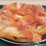 真鶴ピザ食堂 KENNY - 生ハムと卵とマッシュルーム（2024.8）