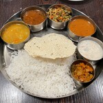 ロビンズインドキッチン - 