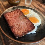 ヴィラ・アフガン - 