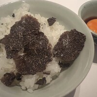 銀座ブルーリリー ステーキ＆チャイニーズレストラン - 