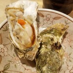 出羽鮨 - 生ガキ。