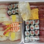 出羽鮨 - 全体図。