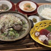 伊万里　黒毛和牛すじ塩煮込み　刺身御膳