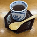 江戸前 一品料理 すし柳 - デザートも美味しかった! ٩(ˊᗜˋ*)و    さっぱりした豆乳プリンに餡とシロップの組み合わせが甘過ぎず、かつ爽やかなスイーティー！ 食後にピッタリ