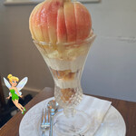 フレベールラデュ - ❀桃パフェ(1880えん)【税込価格】✨.ﾟ･*..☆.｡.:*✨.☆.｡.:.+*:ﾟ+｡✨.ﾟ･*..☆.｡.:*✨
      