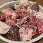 肉ホルモン てつ腕 - 
