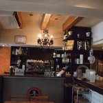 Double Tall Cafe - 店内の様子その１です。