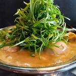 RAMEN HITONI YASASHIKU - 