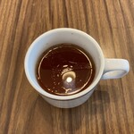 ココス - オニオンと牛骨のビーフコンソメスープ    味が濃い。脂っこい。