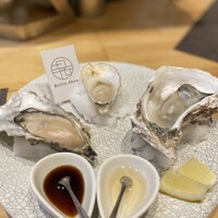 四ツ橋・新町 牡蠣と肉たらしビストロAKIRA - 