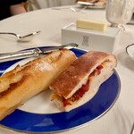 トゥールダルジャン 東京 - バゲット