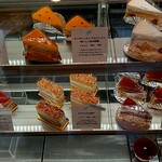 パティスリー イル・プルー・シュル・ラ・セーヌ - 