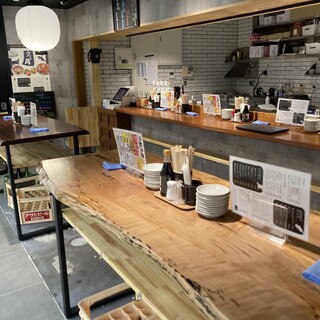 生ホルモンと本マグロ立ち萬_2